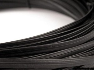 Fiszbina plastikowa szerokość 6 mm typ A ( 1 mb ) Czarna