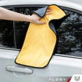 pol_pl_Recznik-samochodowy-dwustronny-30x60-cm-welurowy-Mikrofibra-do-mycia-osuszania-samochodu-auta-scierka-Alogy-Car-Detailing-74099_4.jpg