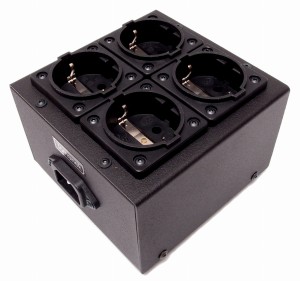 Tomanek TAP4 - Listwa zasilająca z filtrami na 4 gniazda
