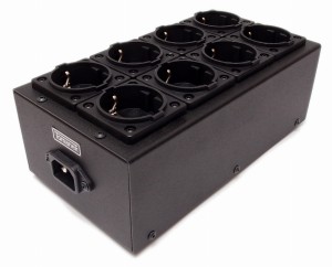 Tomanek TAP8 - Listwa zasilająca z filtrami na 8 gniazd