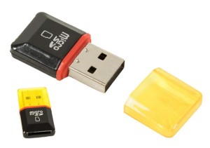 AK242C CZYTNIK KART MICRO SD SDHC MIX