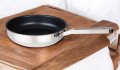 PATELNIA-ZE-STALI-NIERDZEWNEJ-24cm-HUSLA-73961_[37471]_1200.jpg