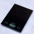 ELEKTRONICZNA-WAGA-KUCHENNA-KINGHOFF-KH-1821_[26687]_1200.jpg