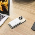 pol_pl_Powerbank-magnetyczny-z-przewodem-PB31-Lifemag-Magsafe-Power-Bank-10000-mAh-Typ-C-Lightning-Bialy-75489_3.webp