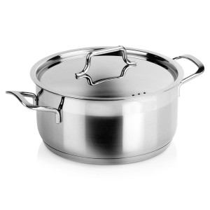Garnek stalowy z pokrywką ANETT 20 cm, 3 l