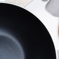pol_pl_Patelnia-wok-diamentowa-nieprzywierajaca-DIAMANT-30-cm-311_9.jpg