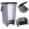 pol_pl_Kosz-na-smieci-plastikowy-z-pedalem-waski-10-l-2772_5.jpg