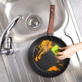 pol_pl_Zestaw-patelni-granitowy-BLACK-WOOD-3-szt-20-24-28-cm-14868_5.jpg