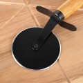 pol_pl_Deska-do-pizzy-drewniana-okragla-z-nozem-30-cm-2-el-15091_5.jpg