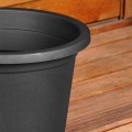 pol_pl_Doniczka-ogrodowa-plastikowa-czarna-okragla-27-5-cm-16800_4.jpg