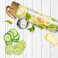pol_pl_Butelka-na-wode-szklana-z-sitkiem-450-ml-10545_3.jpg