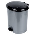 pol_pl_Kosz-na-smieci-z-pedalem-plastikowy-szary-30-l-16519_3.jpg