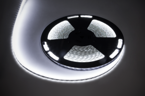 Taśma LED 25m kolor zimny biały 5050SMD 12V 5,6W sznur diodowy wodoodporny