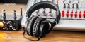 sluchawki-nauszne-studyjne-kruger-matz-model-dj-5924f58422f1447281733bacedf33442-5d7eef11.jpg
