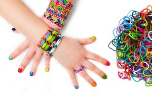 EE62 Zestaw LOOM BANDS 300 szt. PACHNĄCE